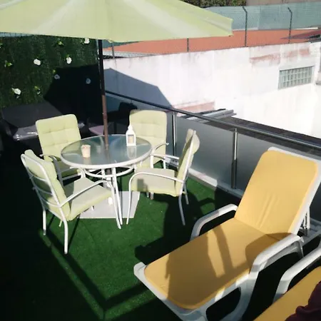 Semesterbostad Anitahouse Vila Nova de Gaia